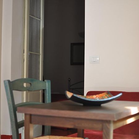 Suite Carducci B&B - Residence Рутильяно Экстерьер фото
